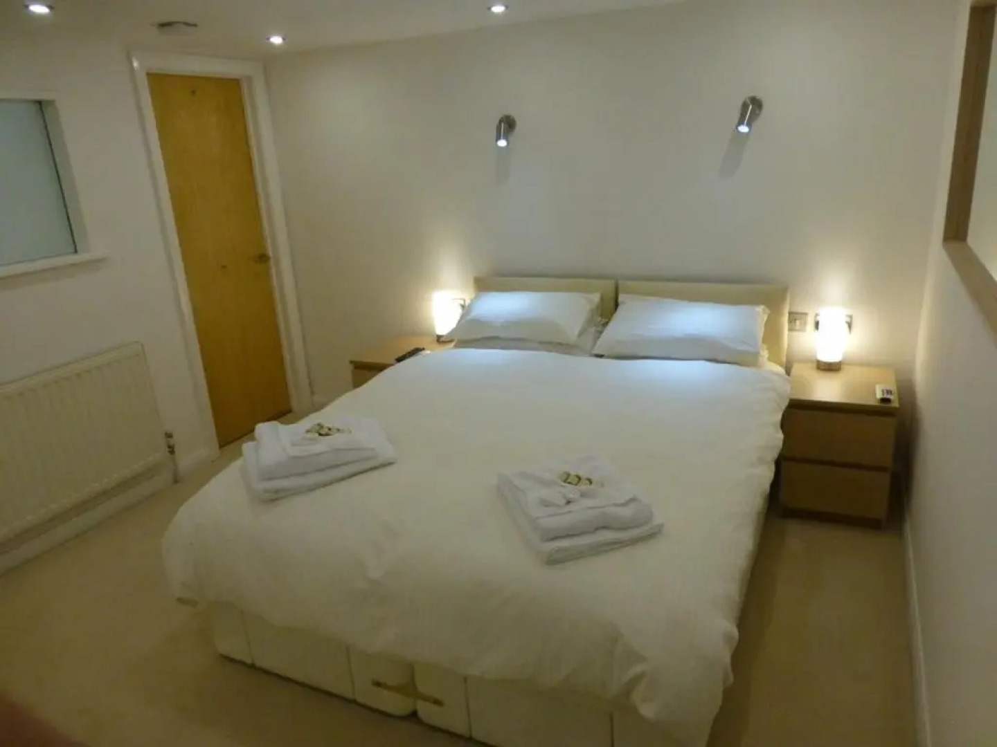 Earle House Serviced Apartments