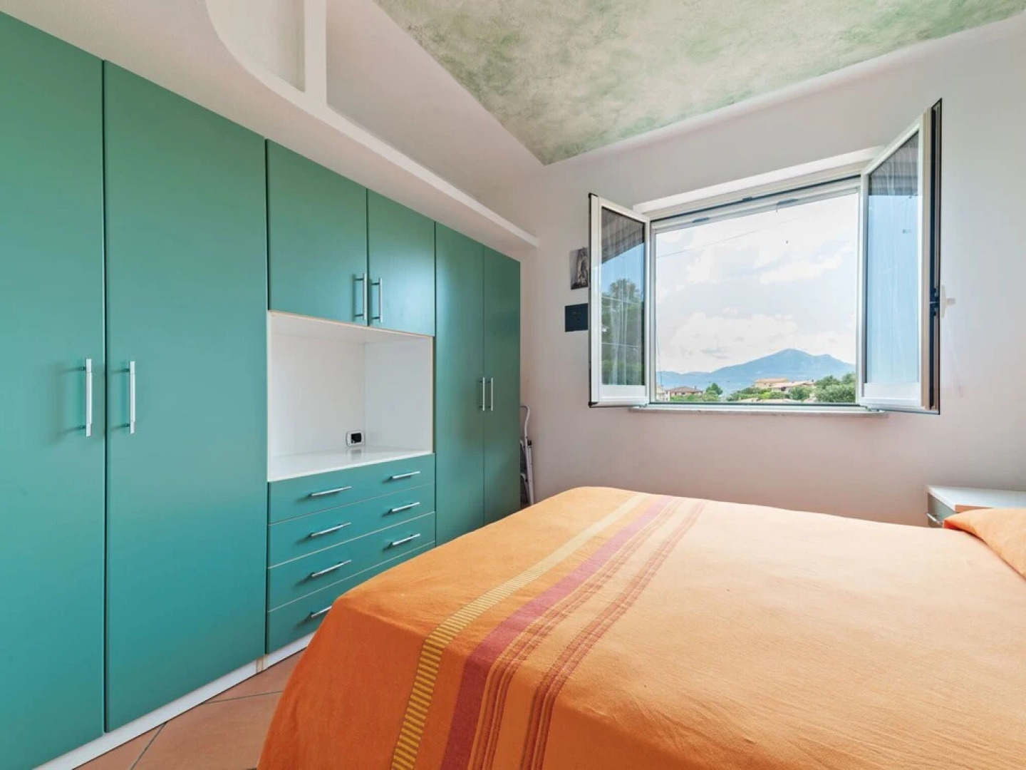 Cosy Apartment in Villammare with Sea view