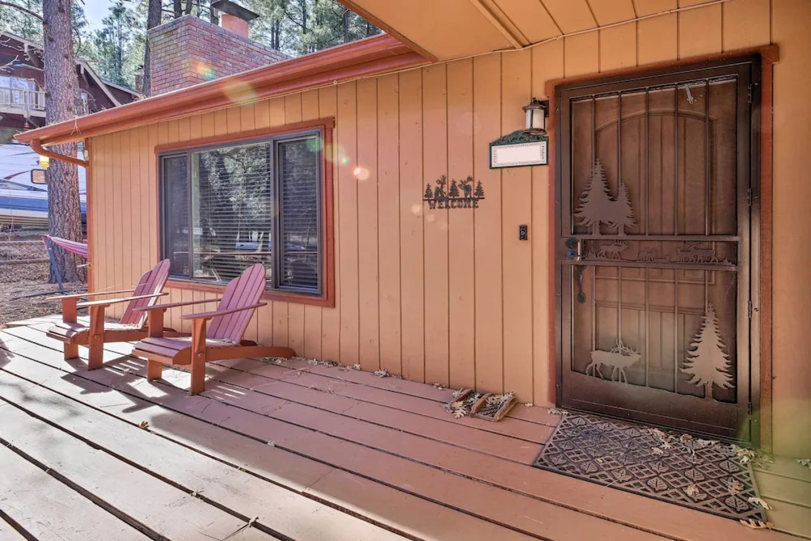 32 Mi to Sunrise Park: White Mountain Retreat