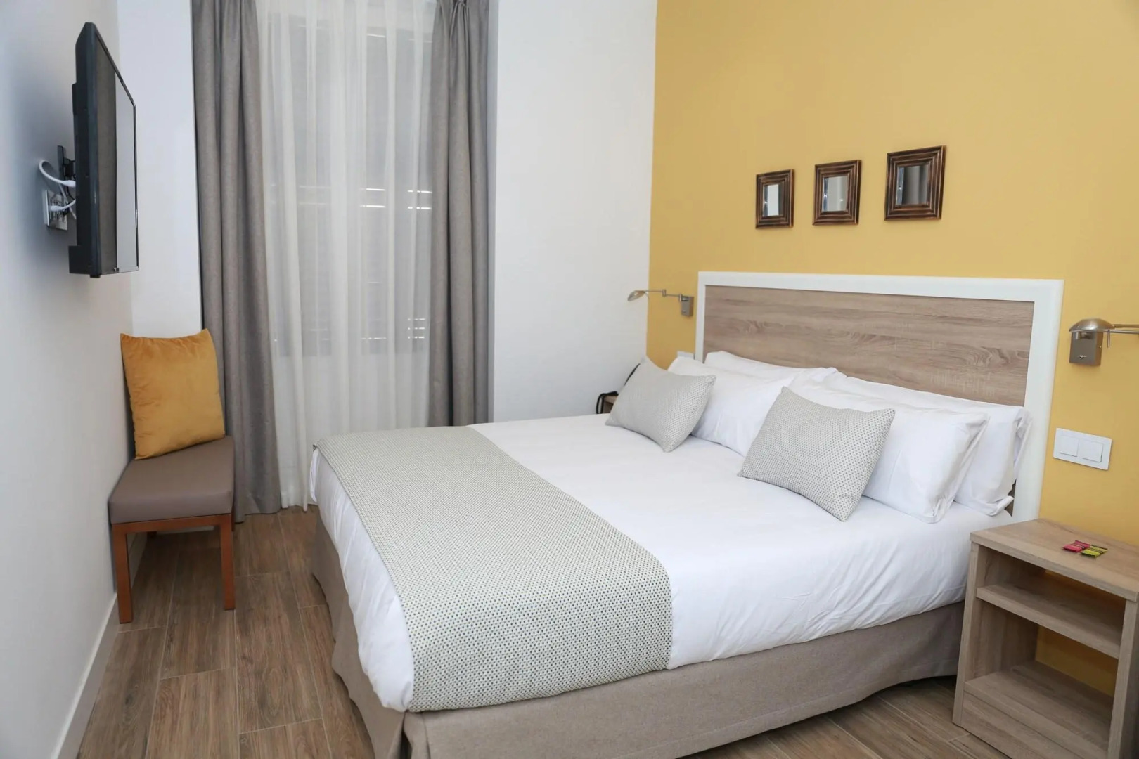 New Point Madrid Opera