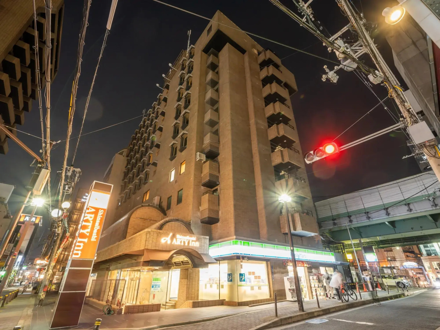 Shinsaibashi ARTY Inn