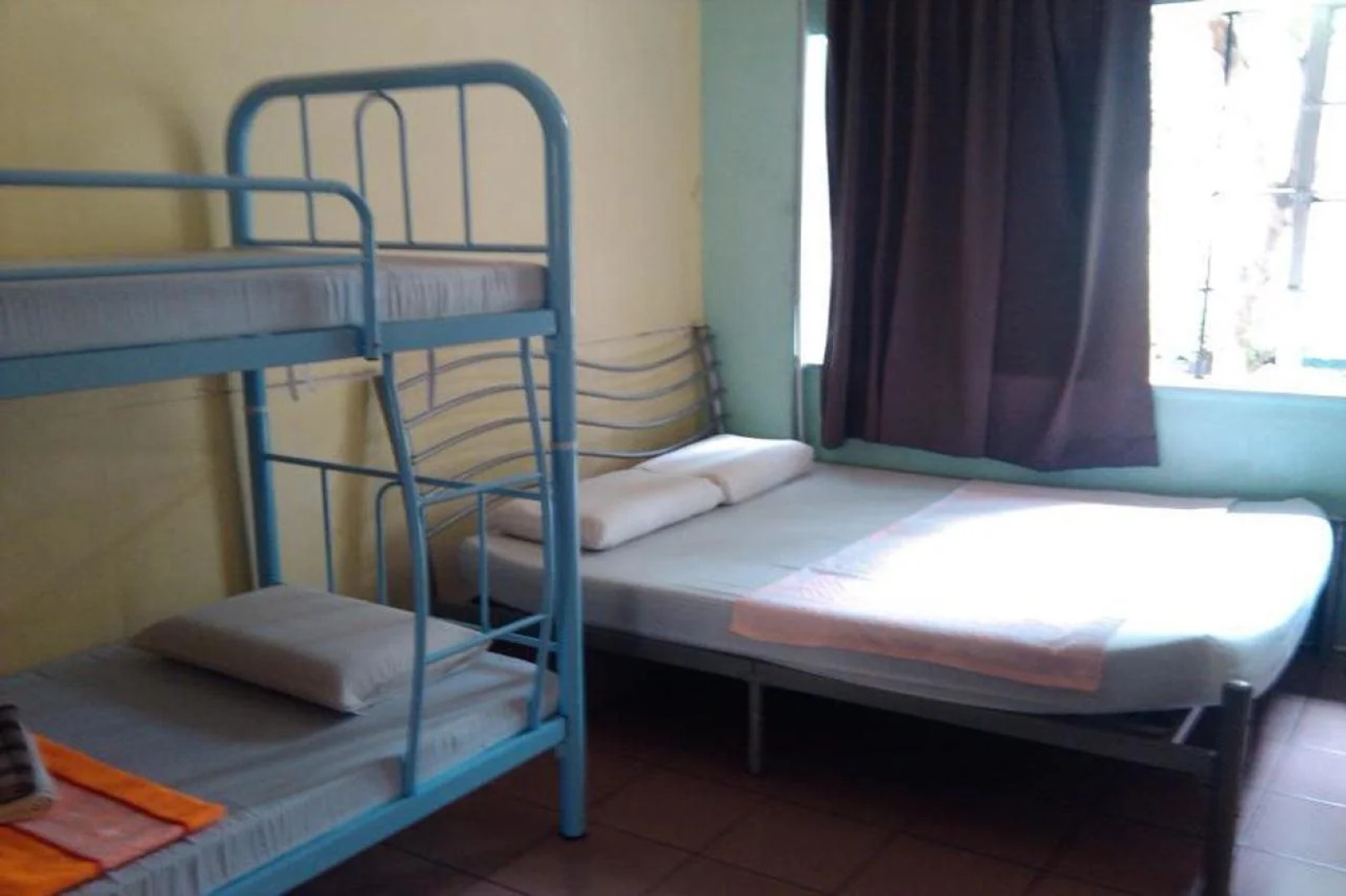 Jesselton Cabin - Hostel