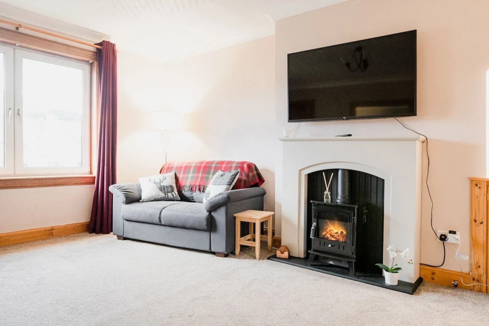 3BD House Fantastic Mountain Views Innerleithen