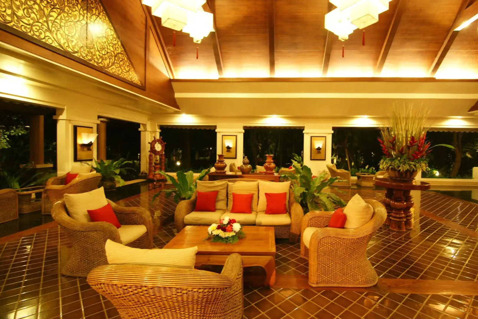 Laluna Hotel & Resort