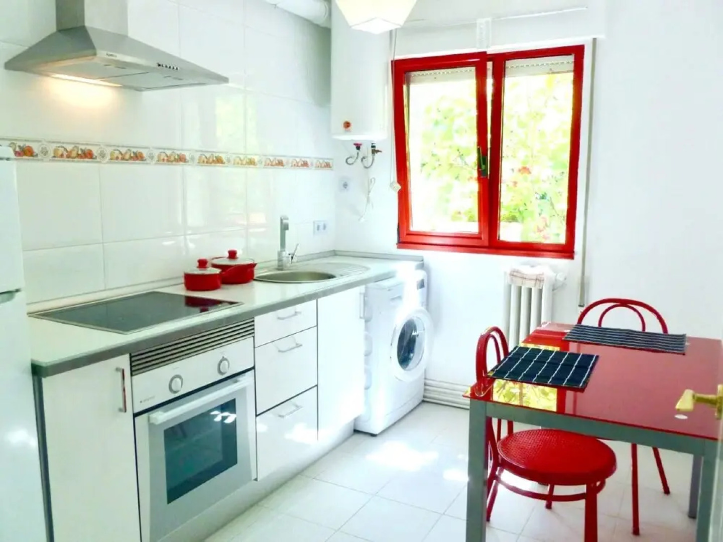 Apartment With one Bedroom in Mogor, With Wonderful sea View, Enclosed Garden and Wifi - 2 km From the Beach