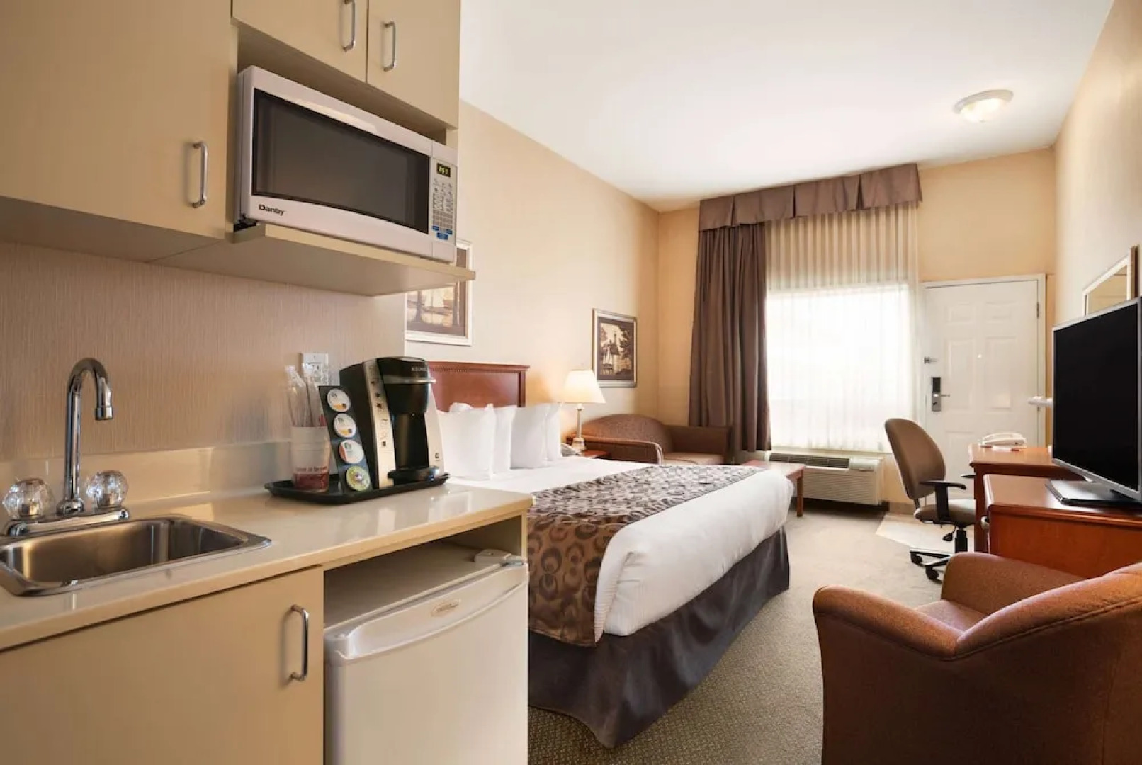 Ramada Clairmont/Grande Prairie