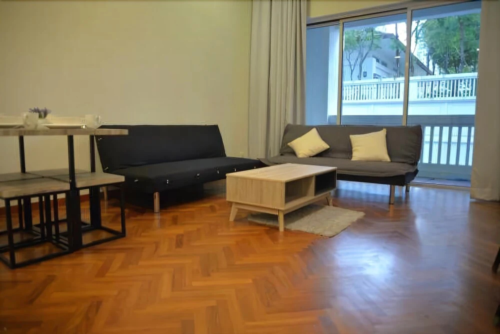 One BR Apartment Straits Quay Penang