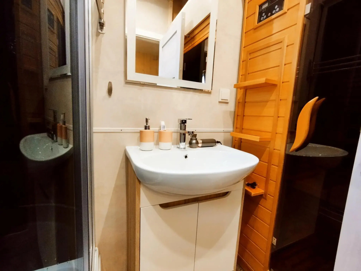 Тихий уголок