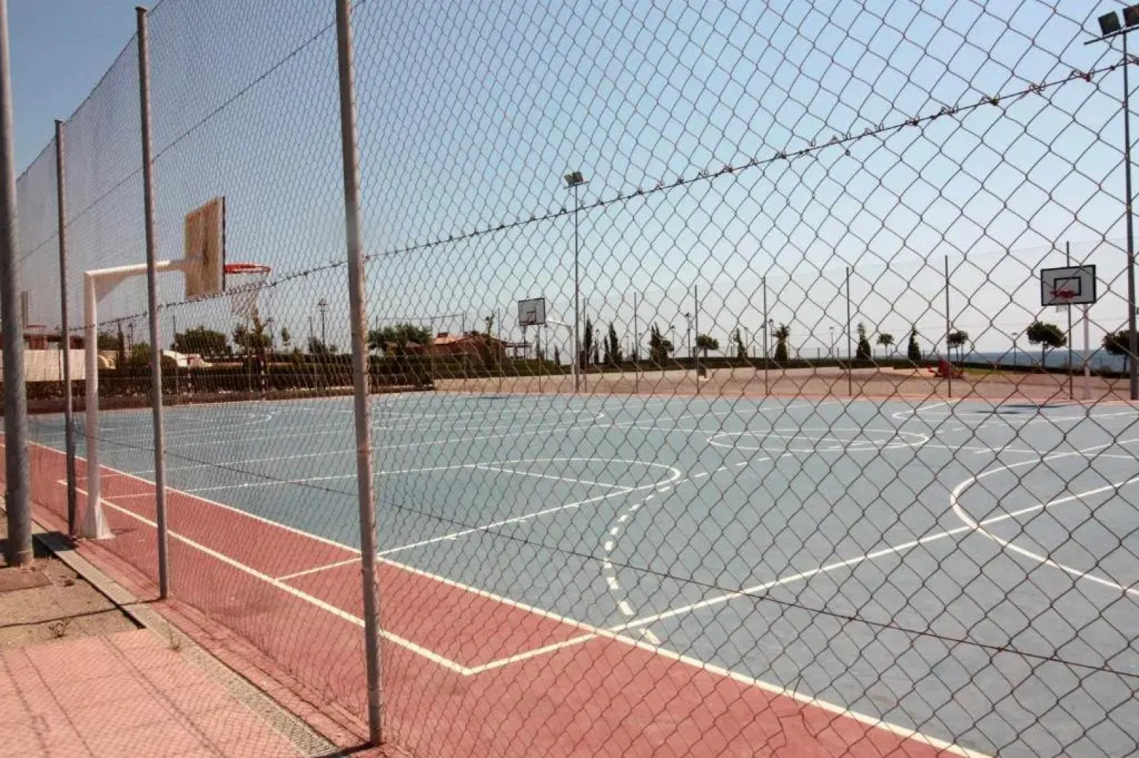 Girasol apartamento para 4 personas con piscina communitaria