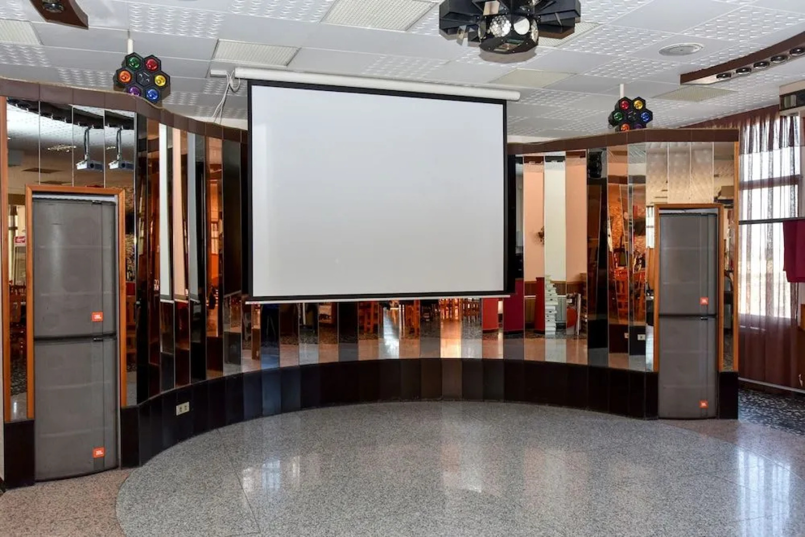 Nou Parador De Gualda