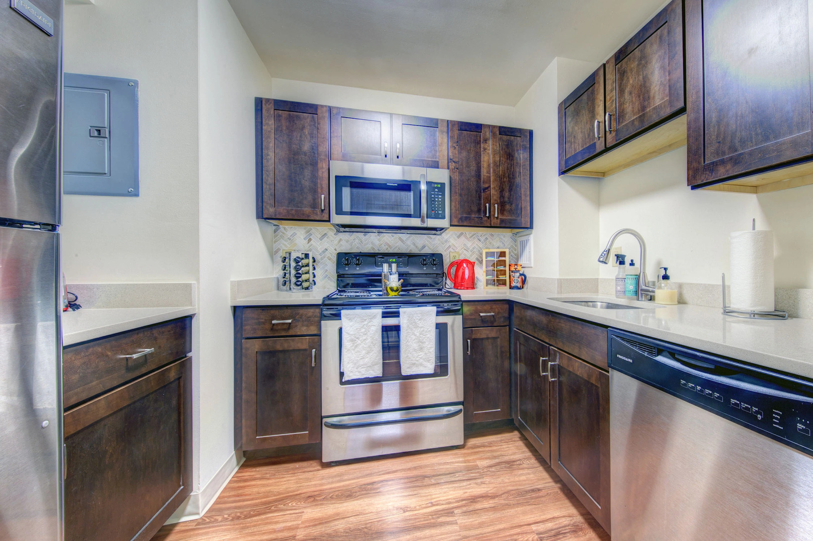 Awesome Apt in the Heart of Back Bay!