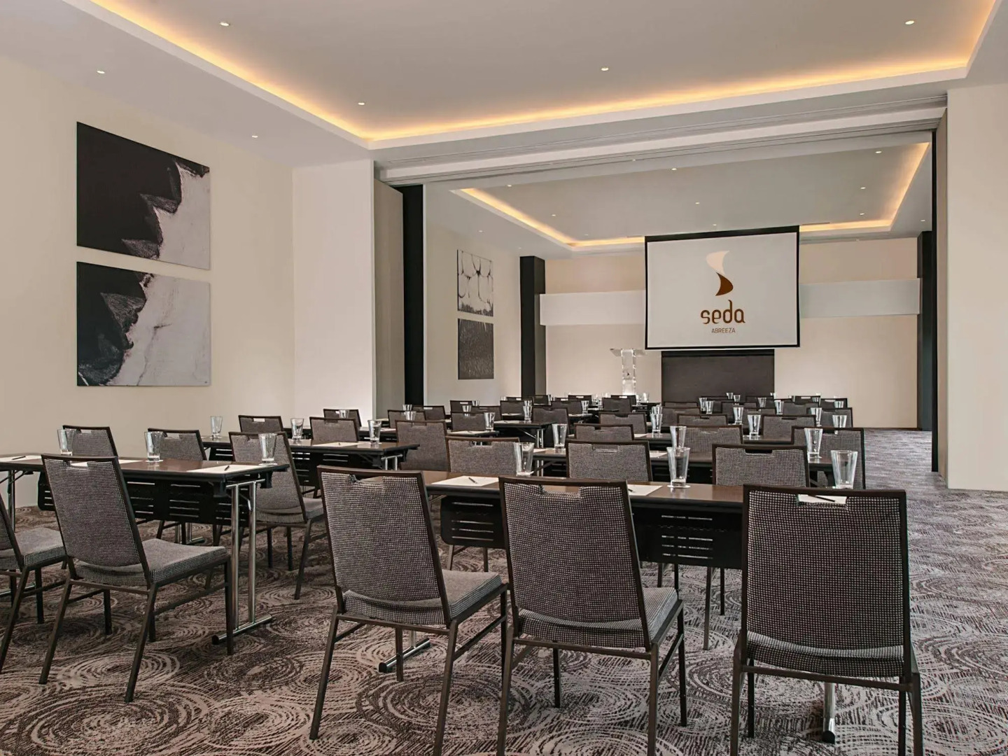 Seda Abreeza - Newly Renovated