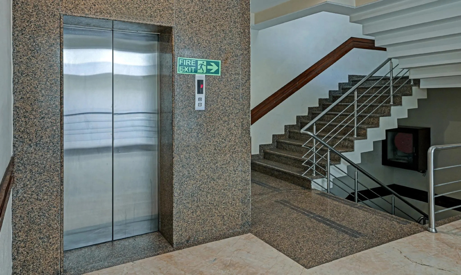 Itsy Hotels Auzone & Spa