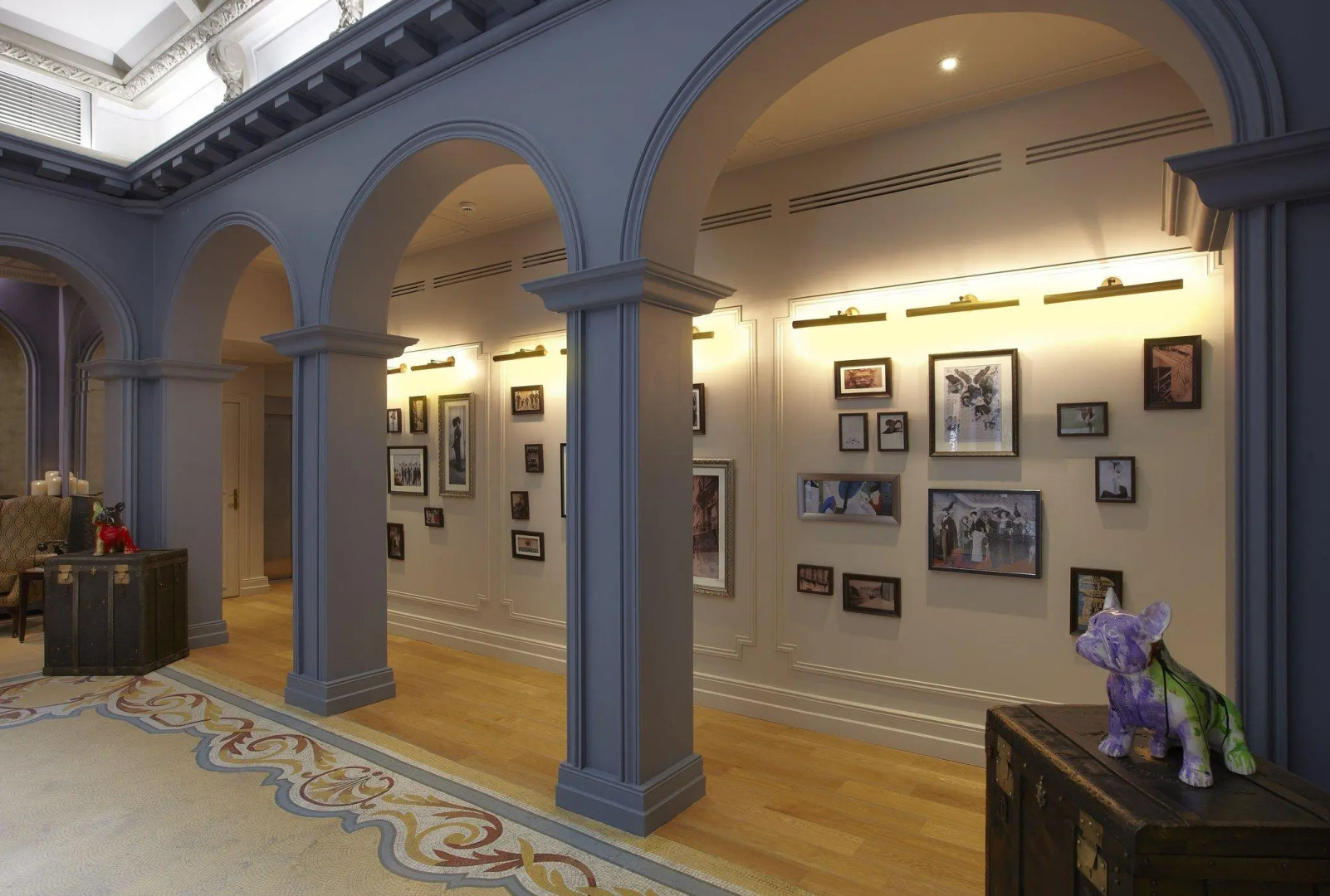 La Clef Louvre Paris by The Crest Collection