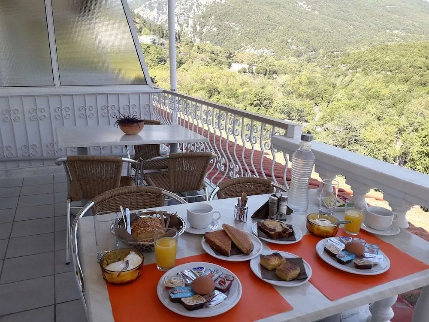 OLYMPUS VIEW Rooms Sauna & Spa