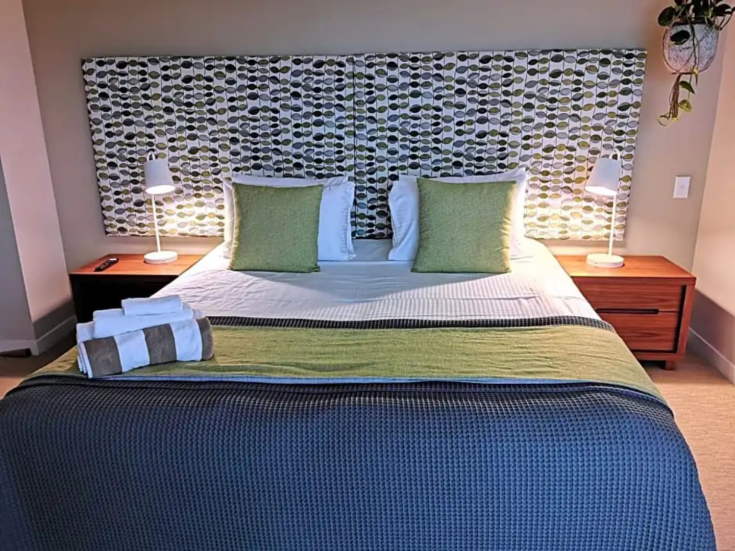 Salt - 2brm apartment with Spa bath and Ocean Views