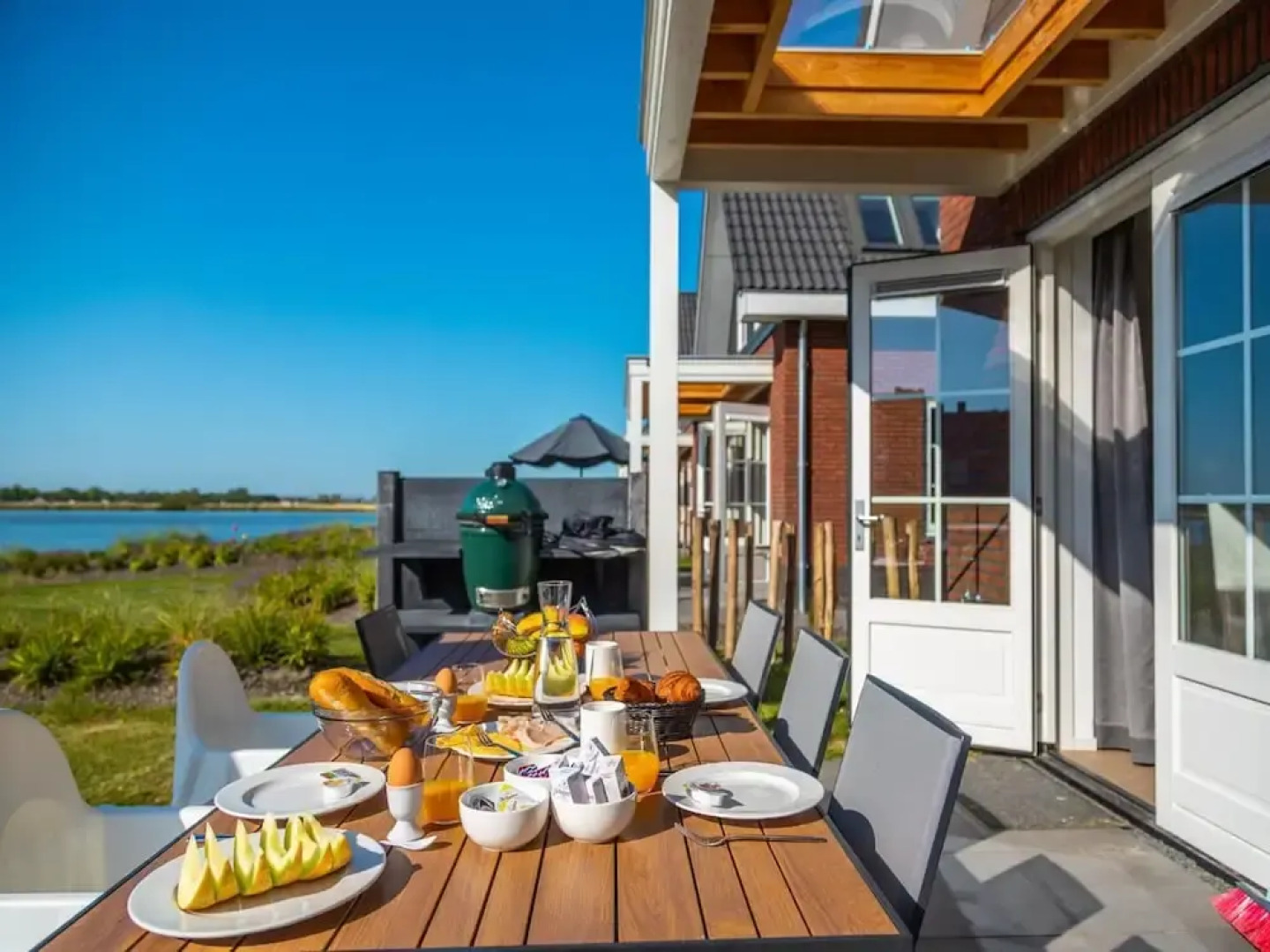 Beautiful House With Sauna Near Ijsselmeer