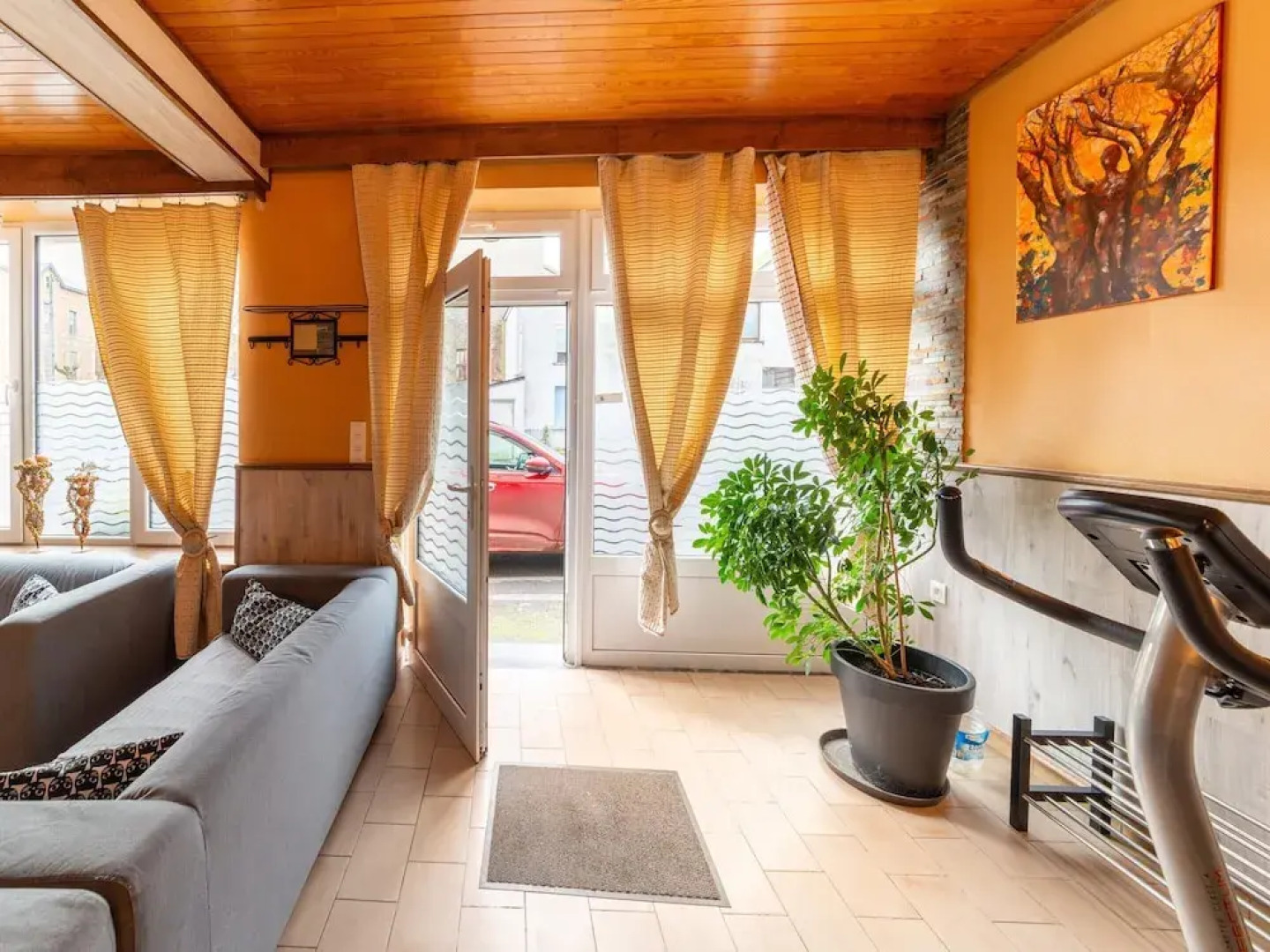 Expansive Holiday Home in Ardennes with Hot Tub