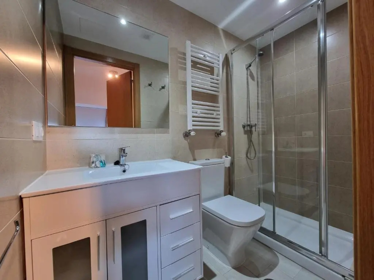 Vivienda de 4 Dormitorios En 1ª Línea de Playa