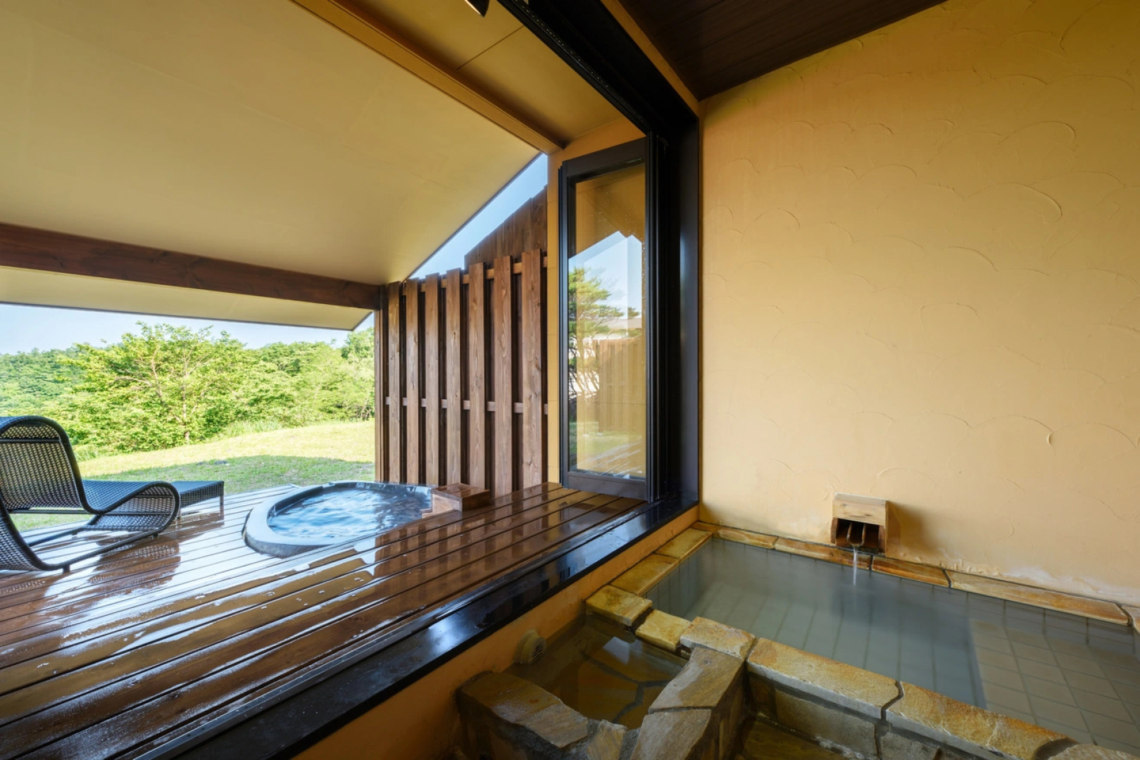 Ryuusen Bettei Kanzanchogetsu