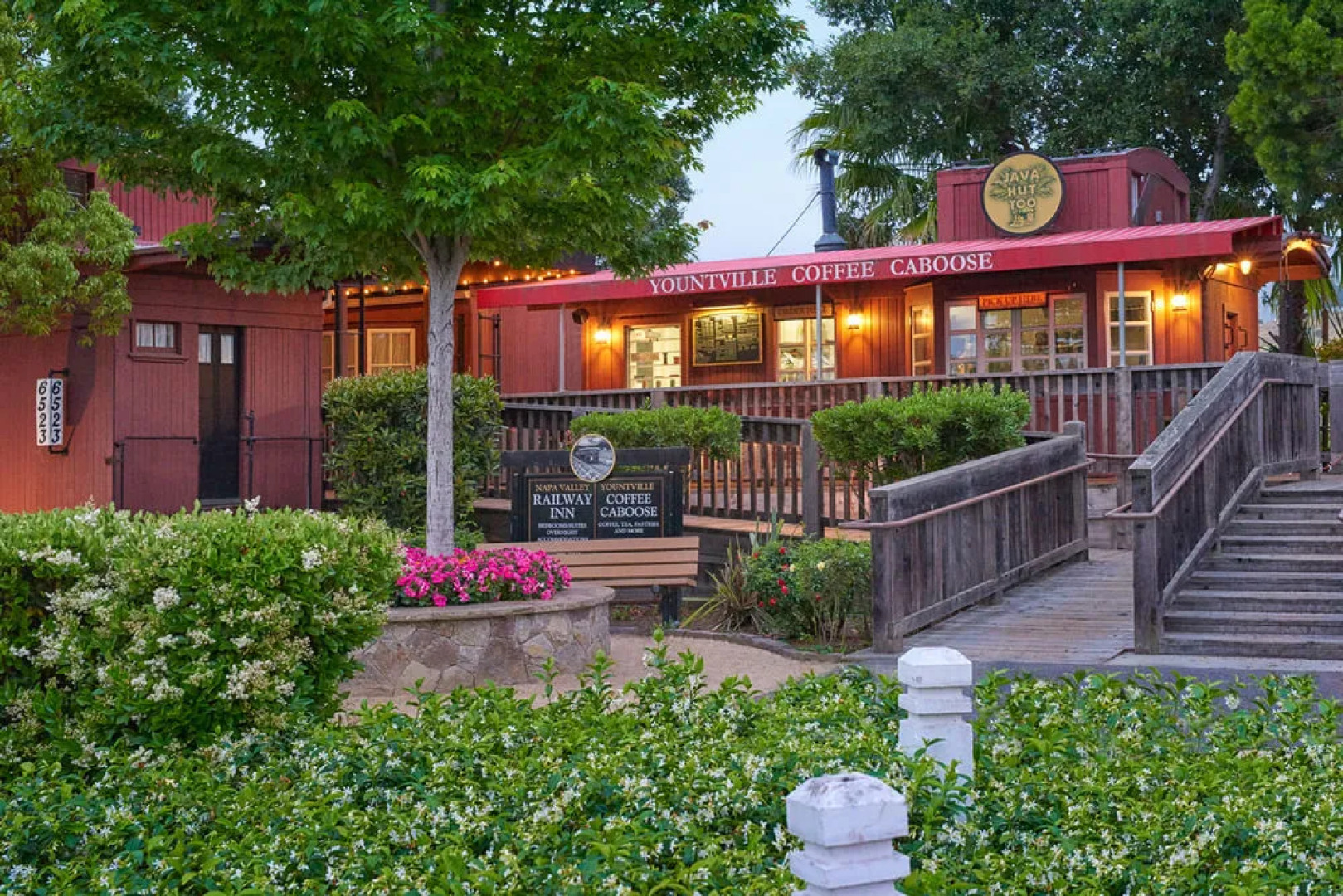 Napa Valley Railway Inn