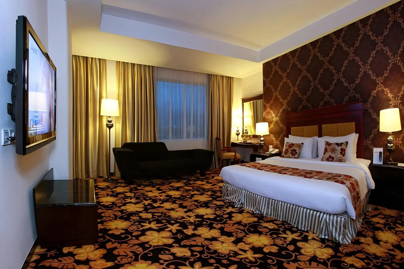 Rocky Plaza Hotel Padang