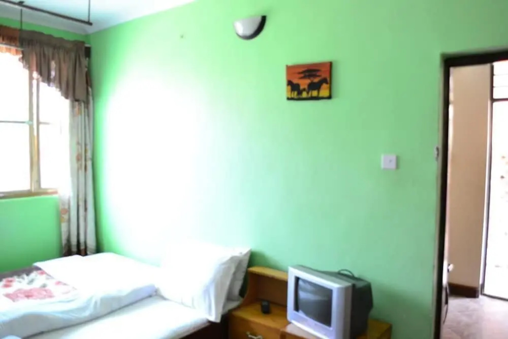 The Walkgard Transit Hotel