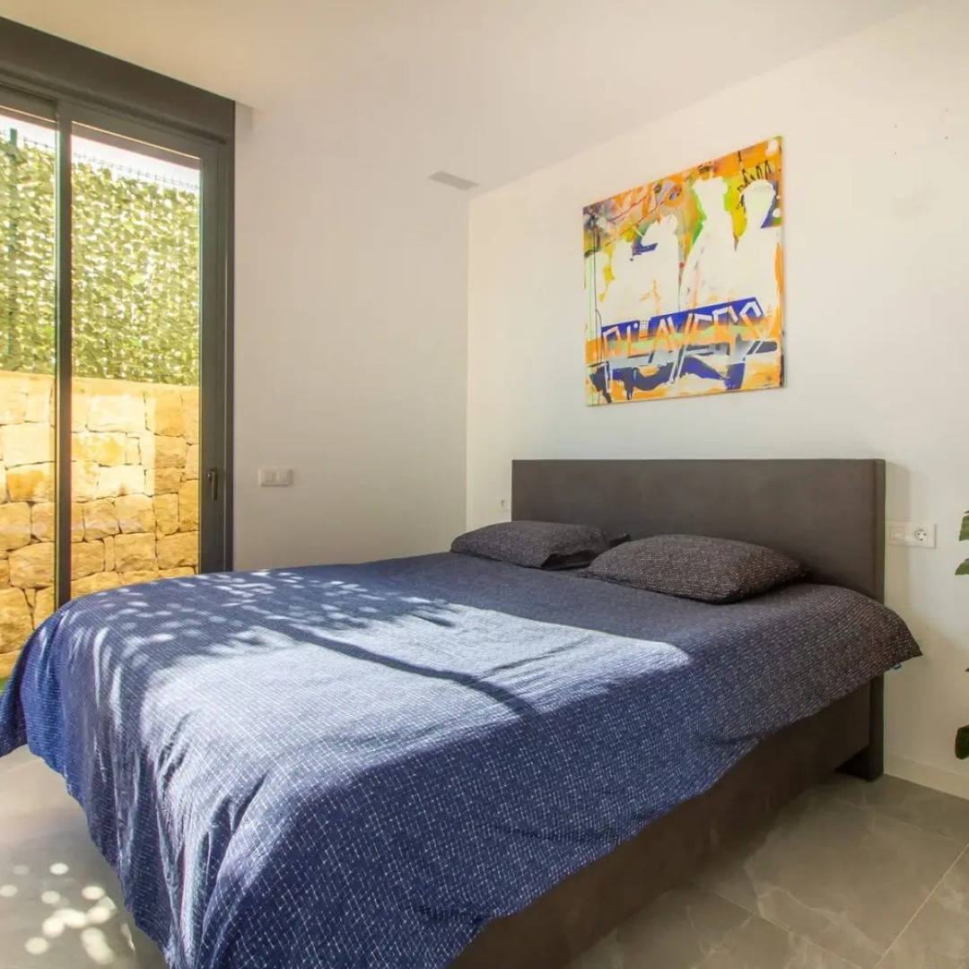 Villa Esmeralda 20 by Bookaparadise