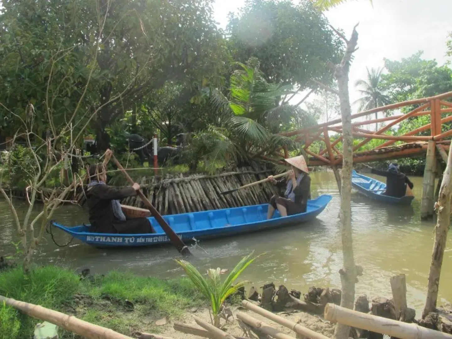 Rooster Mekong Garden & Villas