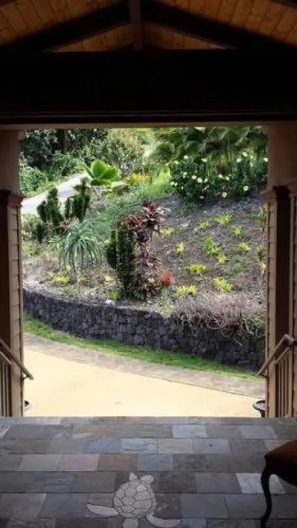 Kona Palace in Captain Cook