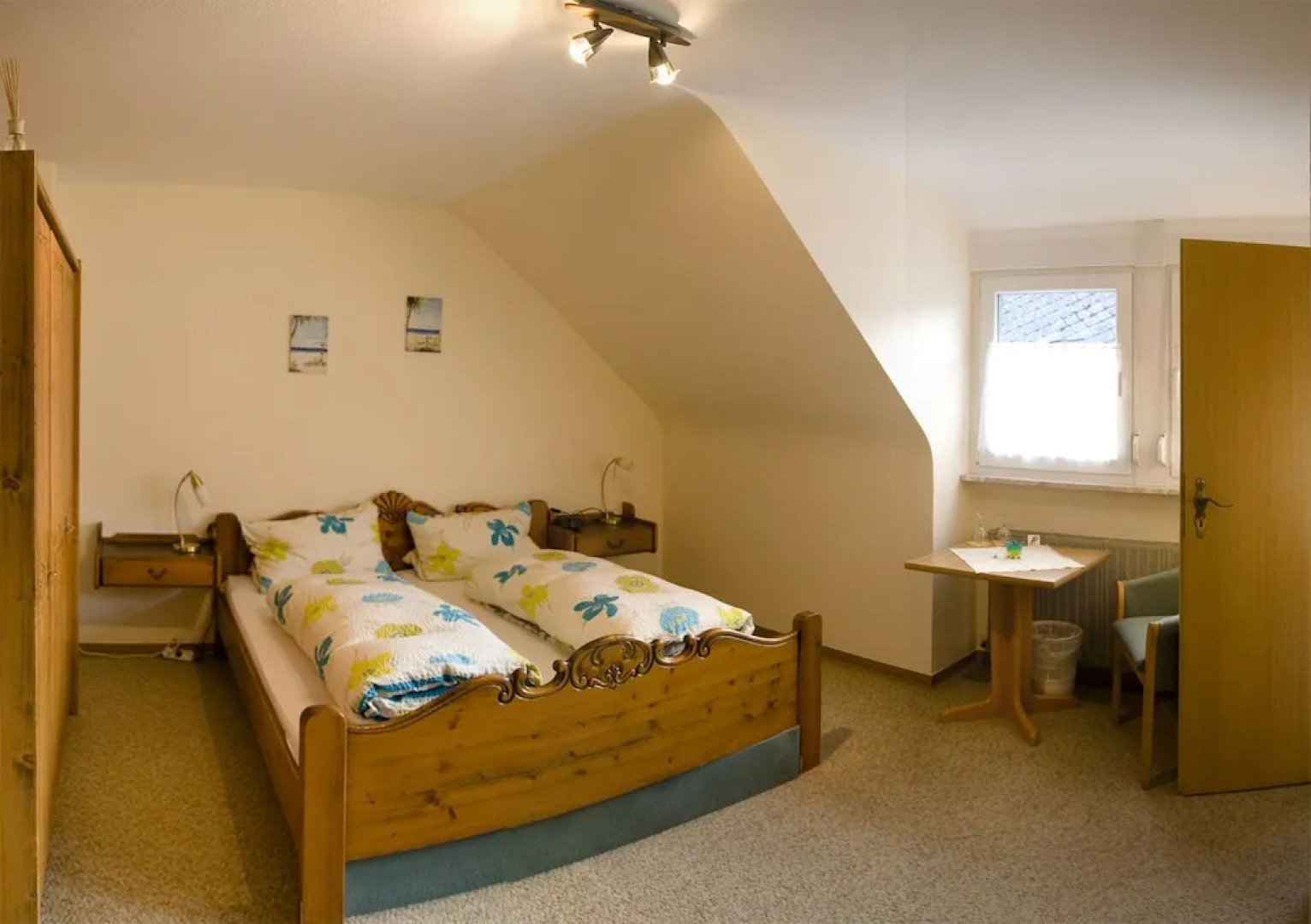 Gästehaus Kühns Weinschenke