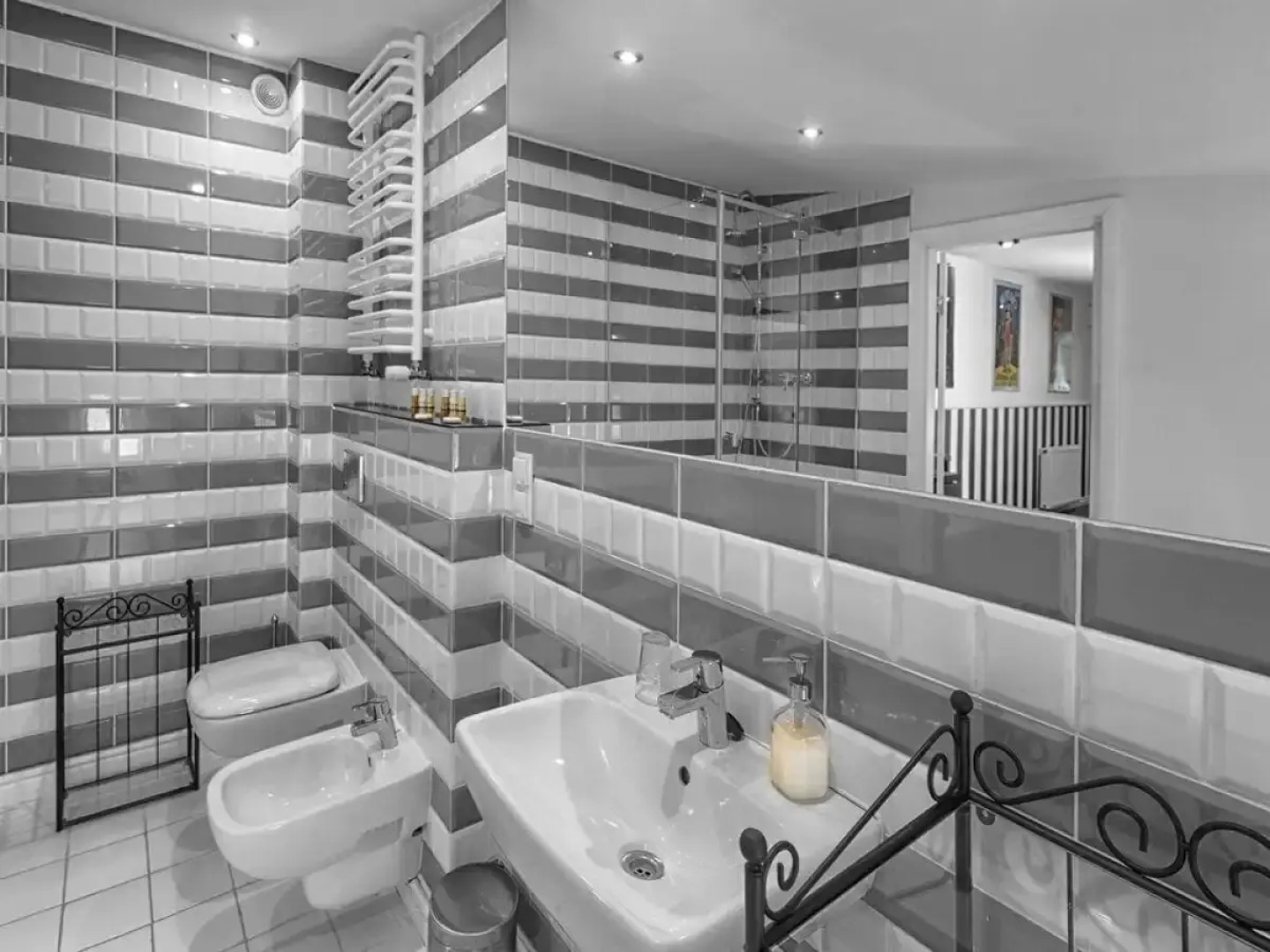 Stare Kino Cinema Residence