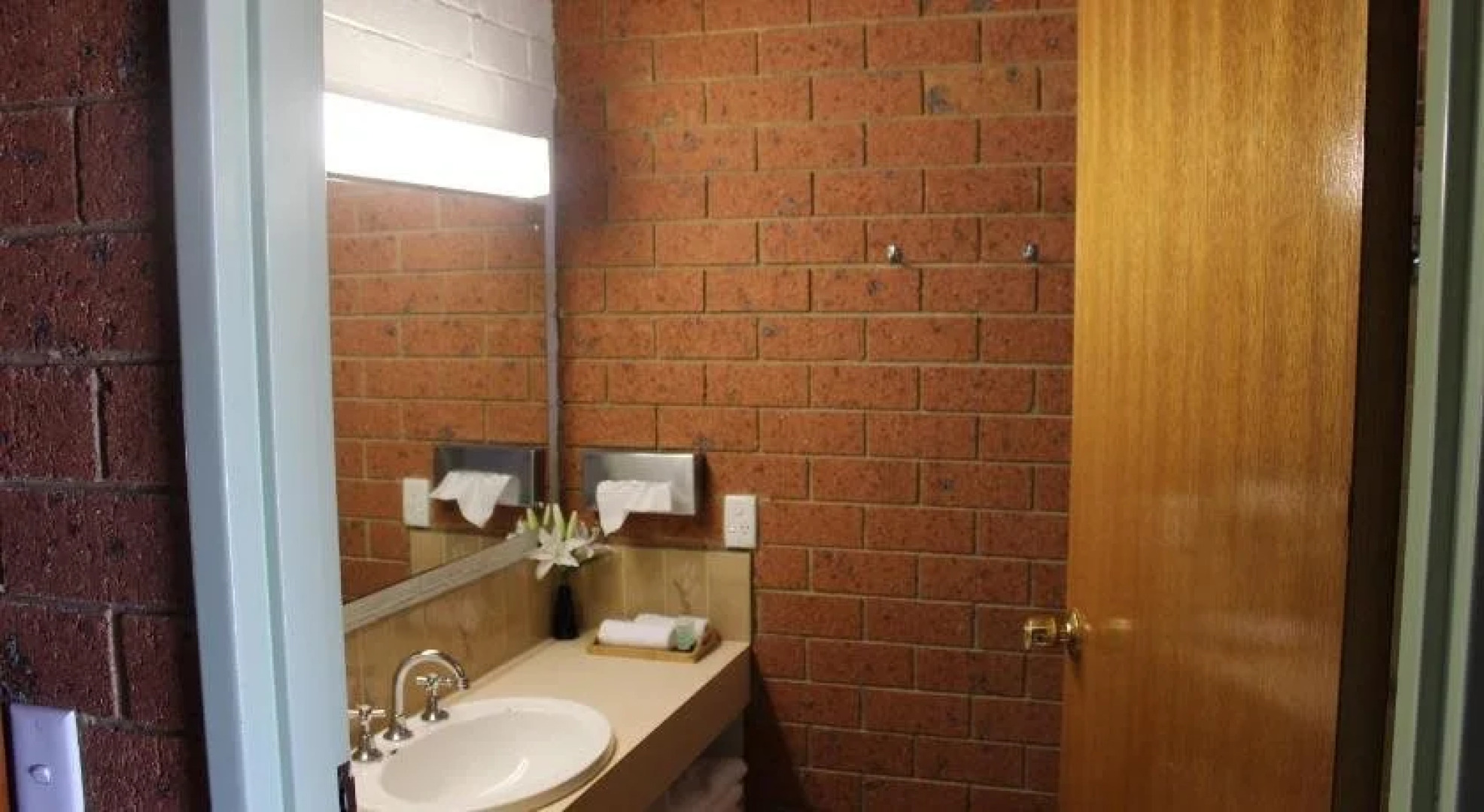 Alexandra Motor Inn - Victoria Aus