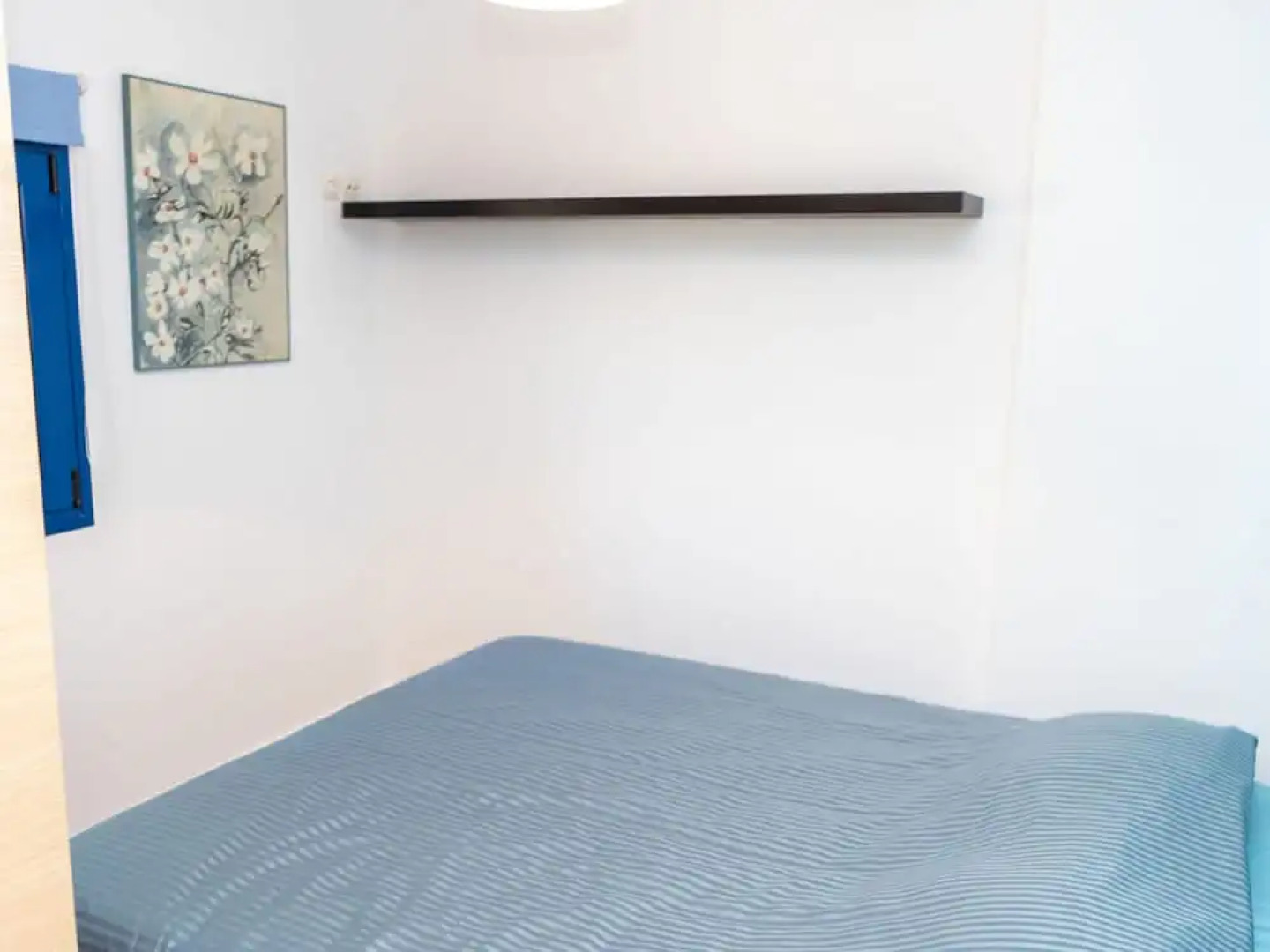 Waterfront Apartment in Central Greece With Swimming Pool