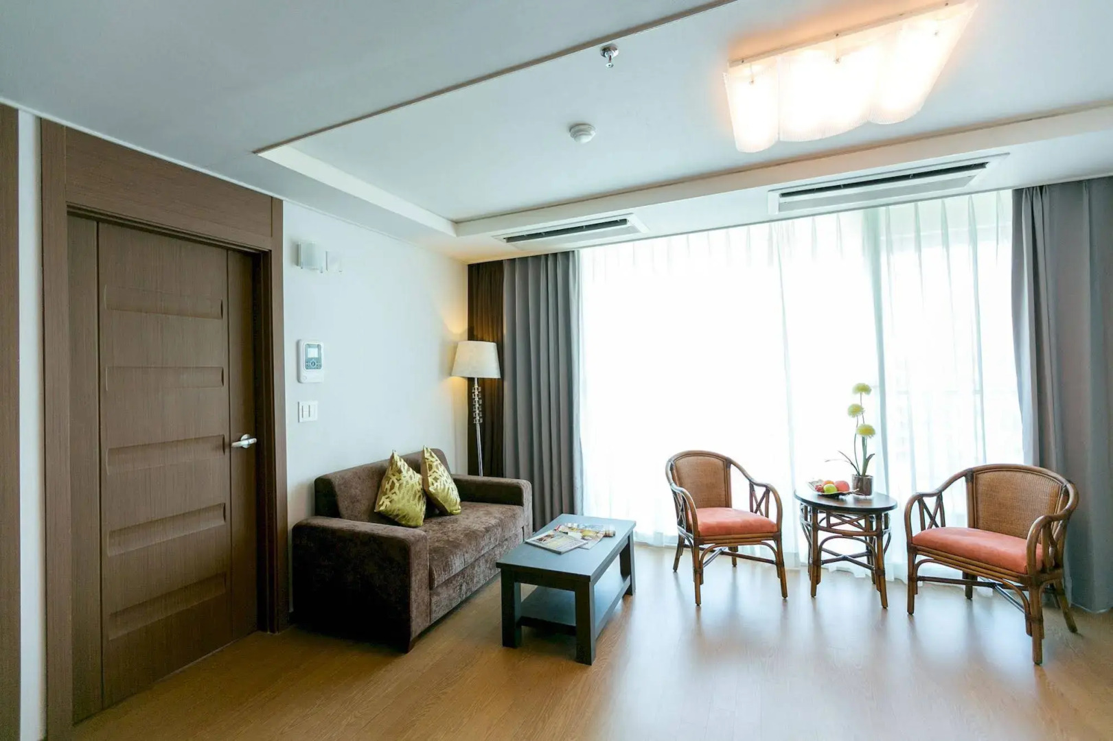 Xenia Hotel Clark - Multi Use Hotel