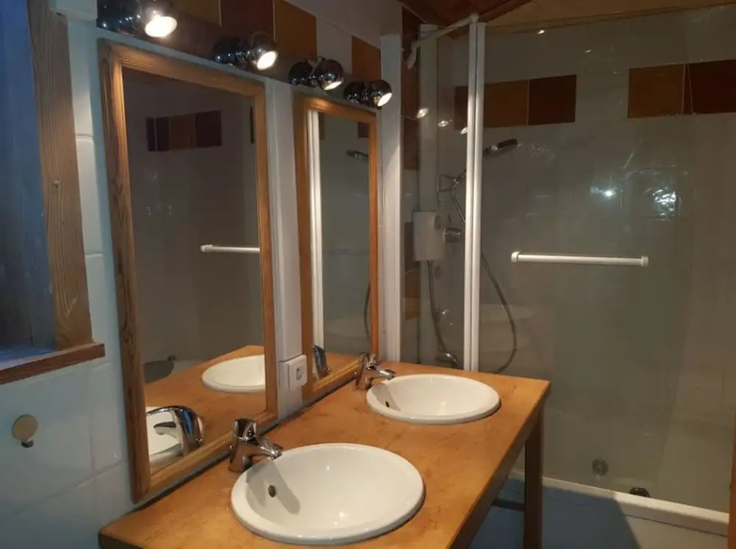 Chalet With 3 Bedrooms in Saint-pons-de-thomières, With Wonderful Moun