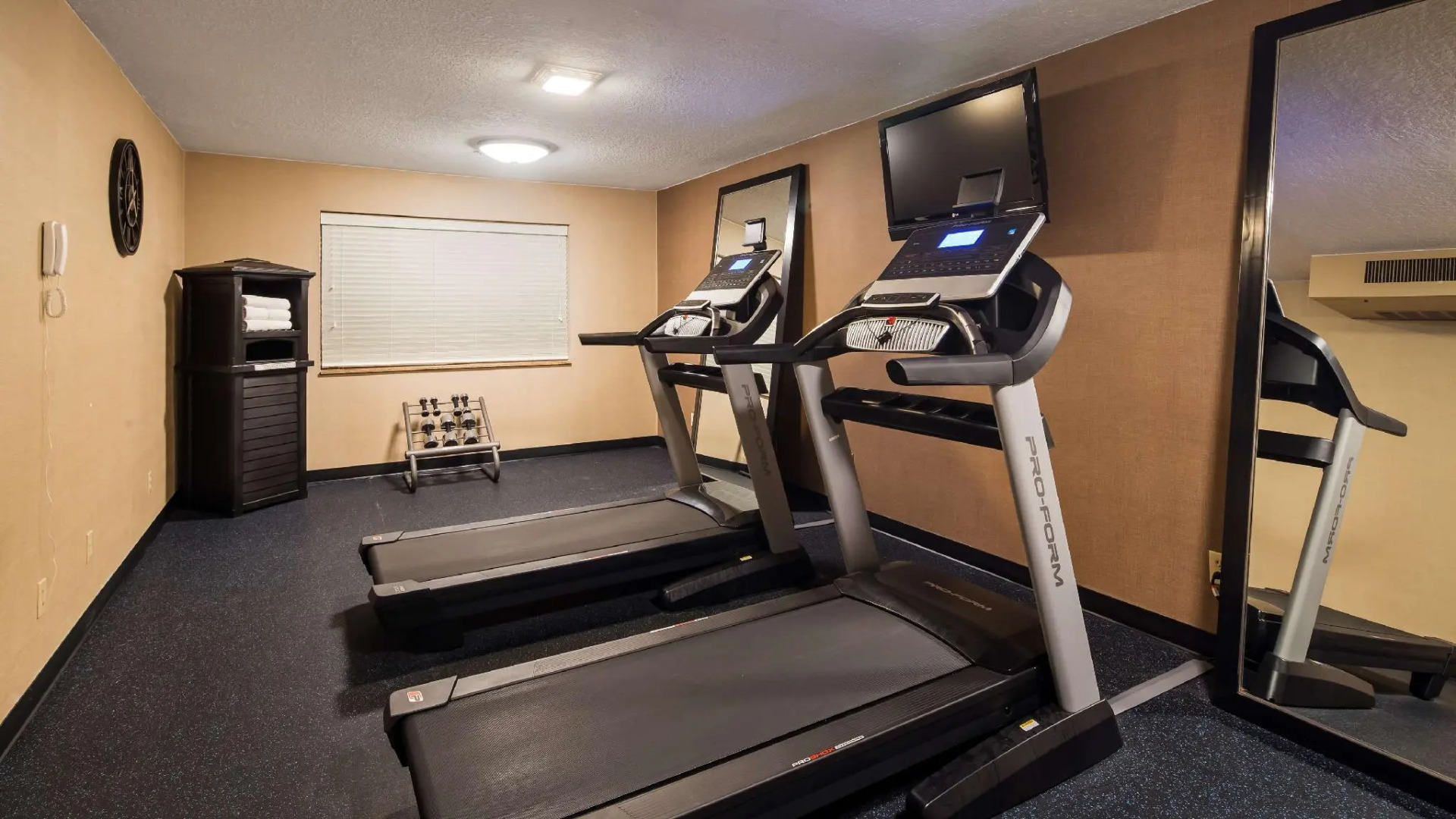 Best Western On The River