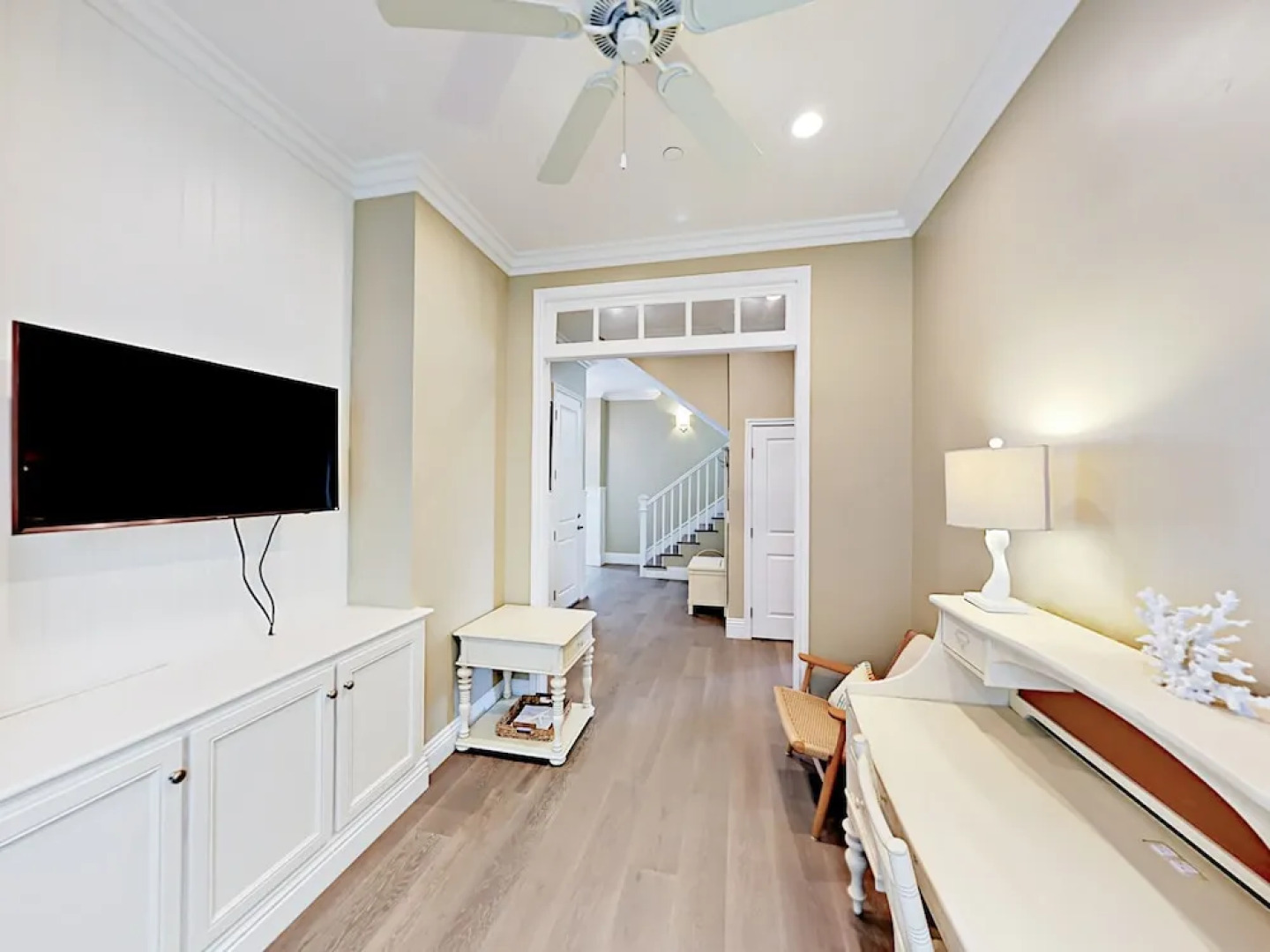 3625 Sunset Home 3 Bedrooms 2.5 Bathrooms Home