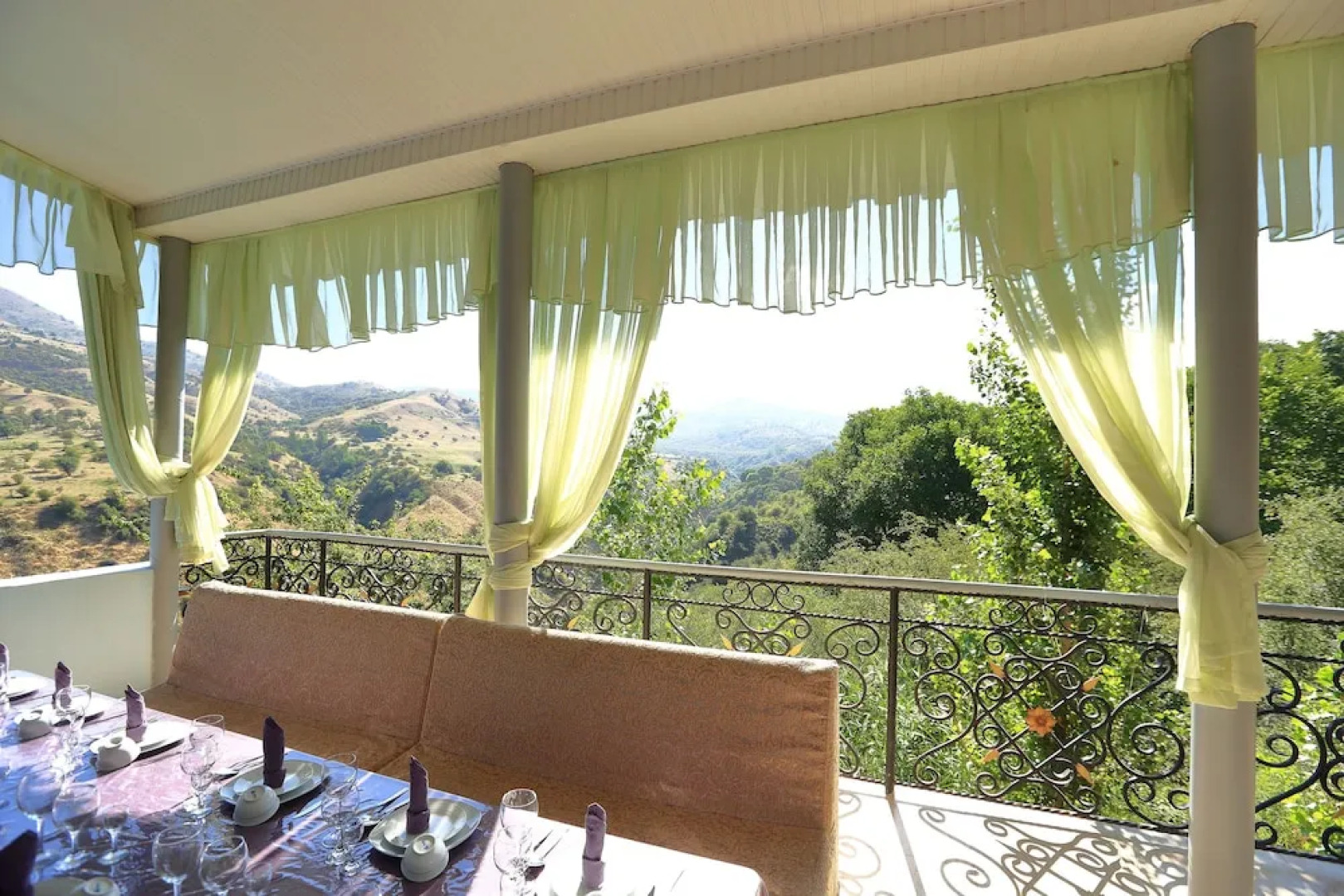 Зона отдыха «Дустлик»