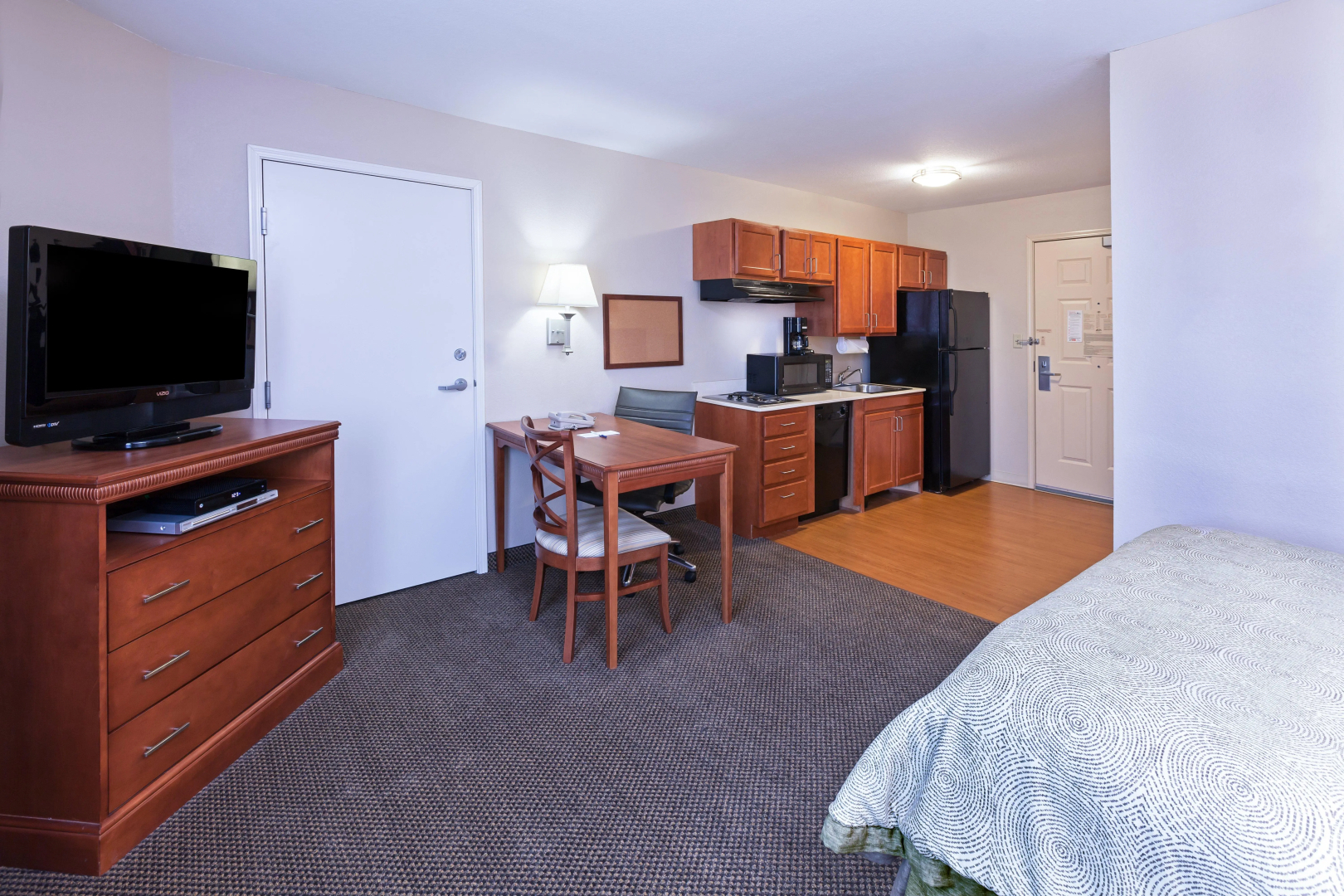 Candlewood Suites Owasso by IHG