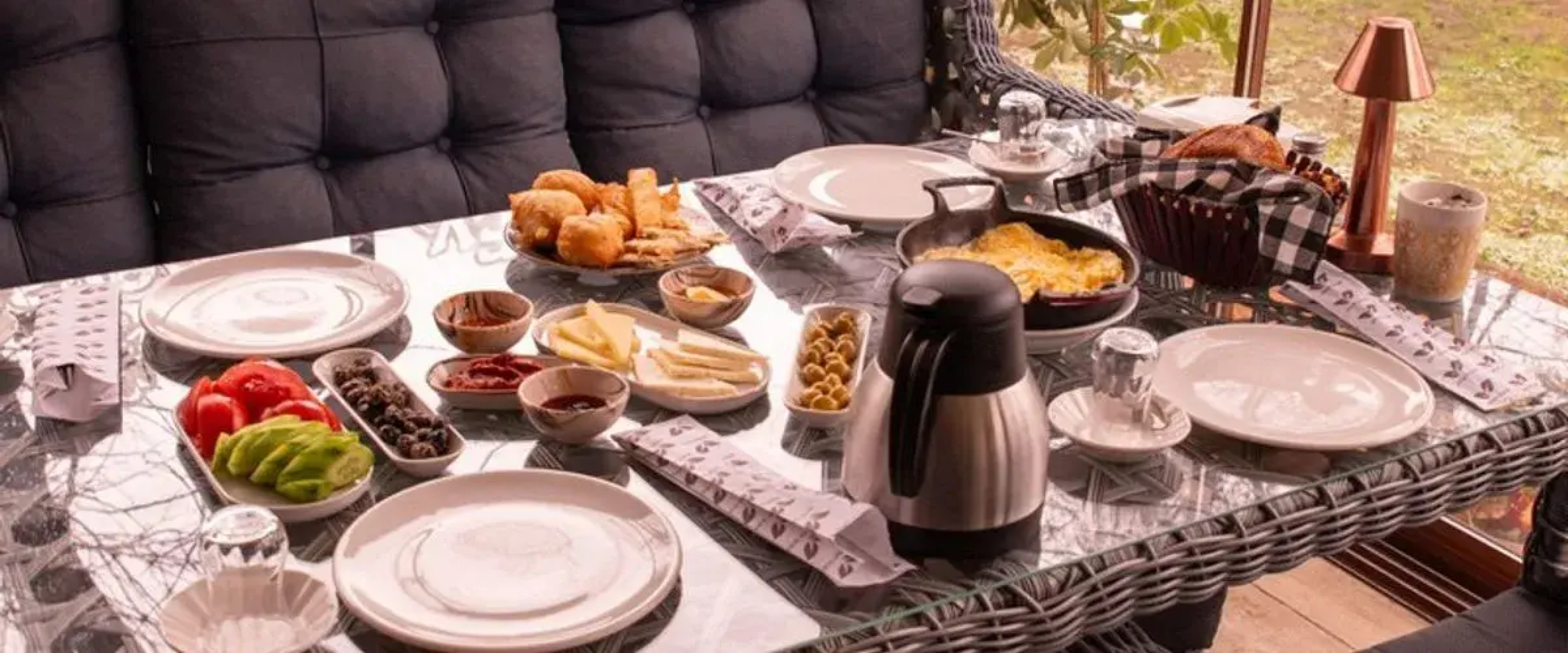 Beyaz Ev Butik Otel Masukiye