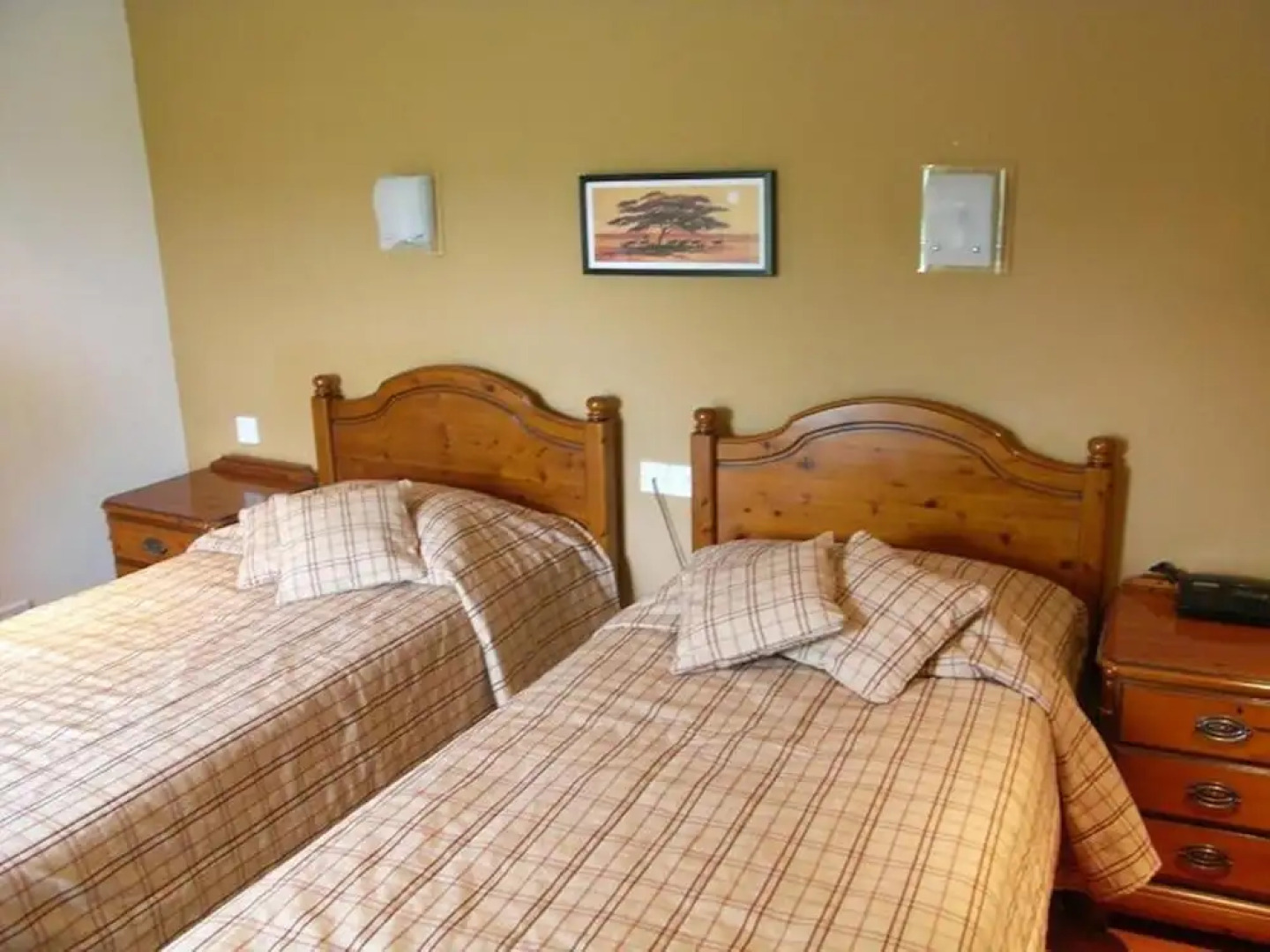 Whoop Hall Hotel and Leisure