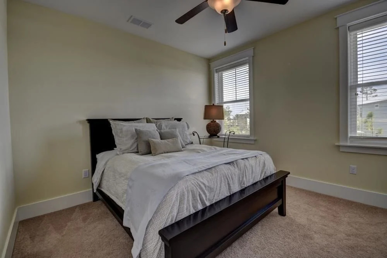 Fleur de Lee Holiday Home by Blue Sun