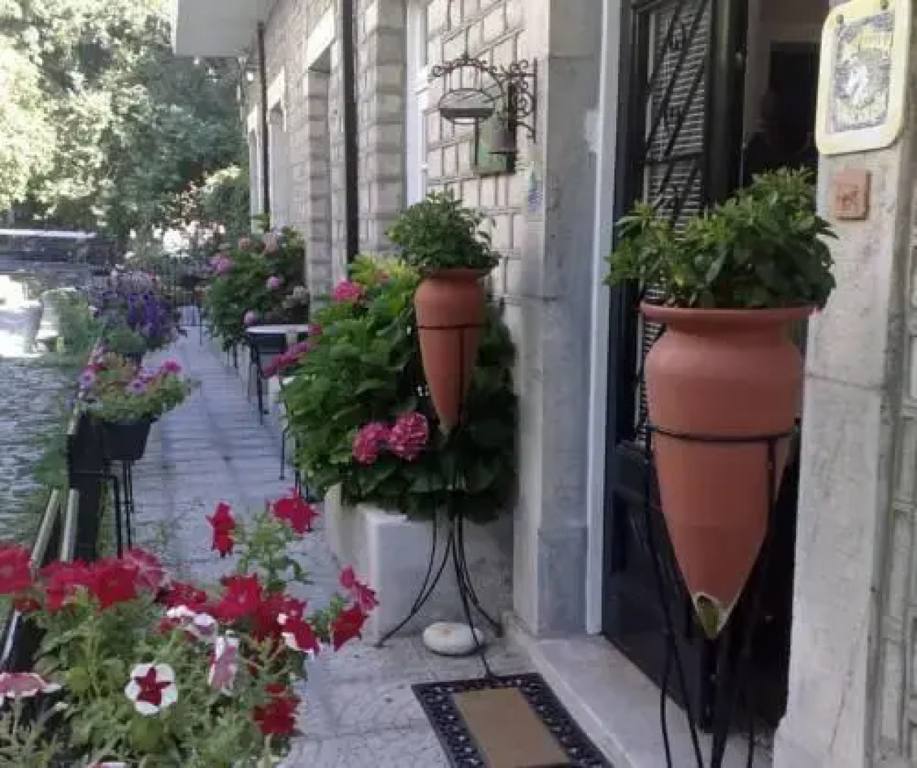 The Lost Unicorn Hotel