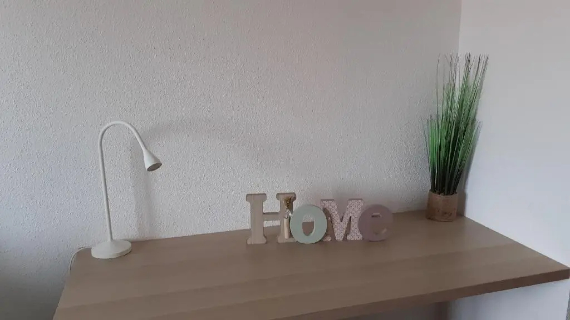 # Studio Bon Emplacement Avec Parking #