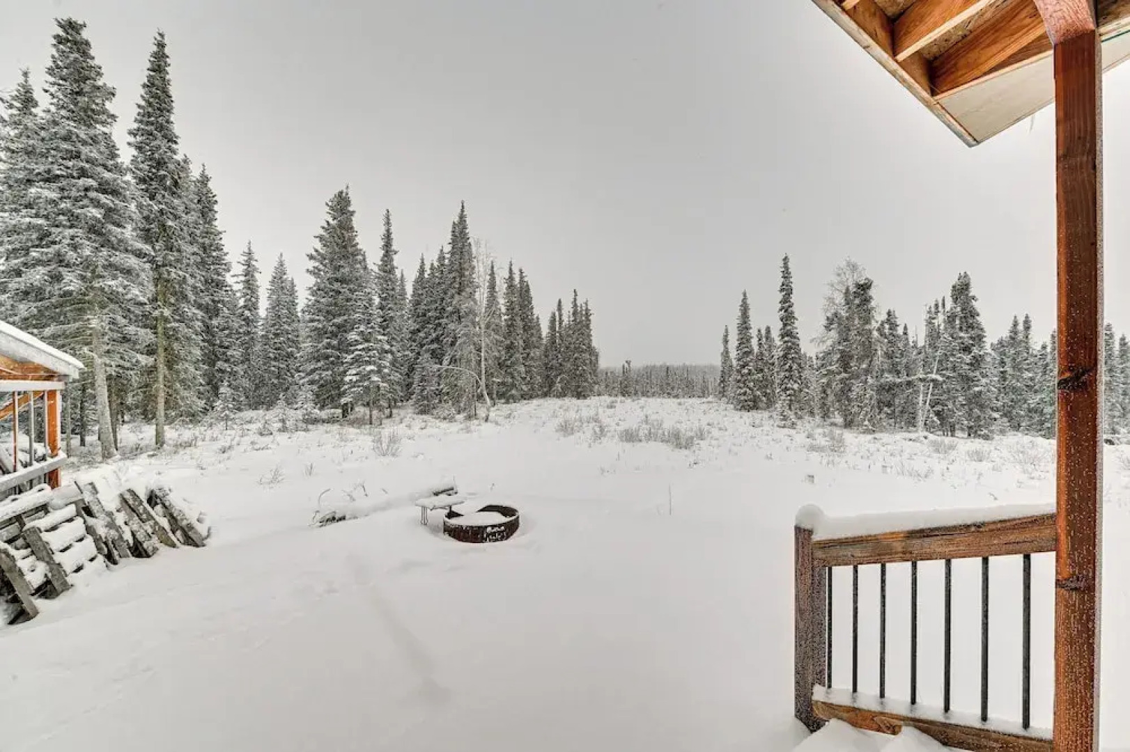 Custom Kasilof Cabin on 40 Private Acres