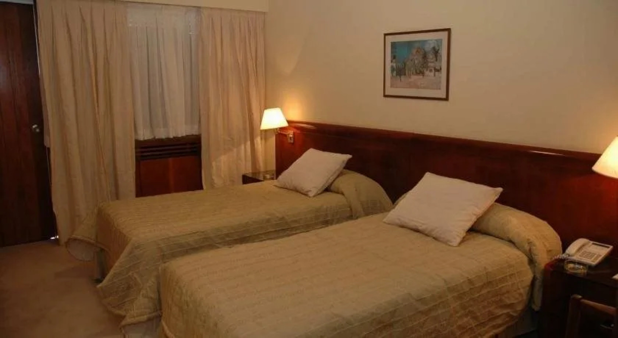 Hotel Dr. Cesar C. Carman