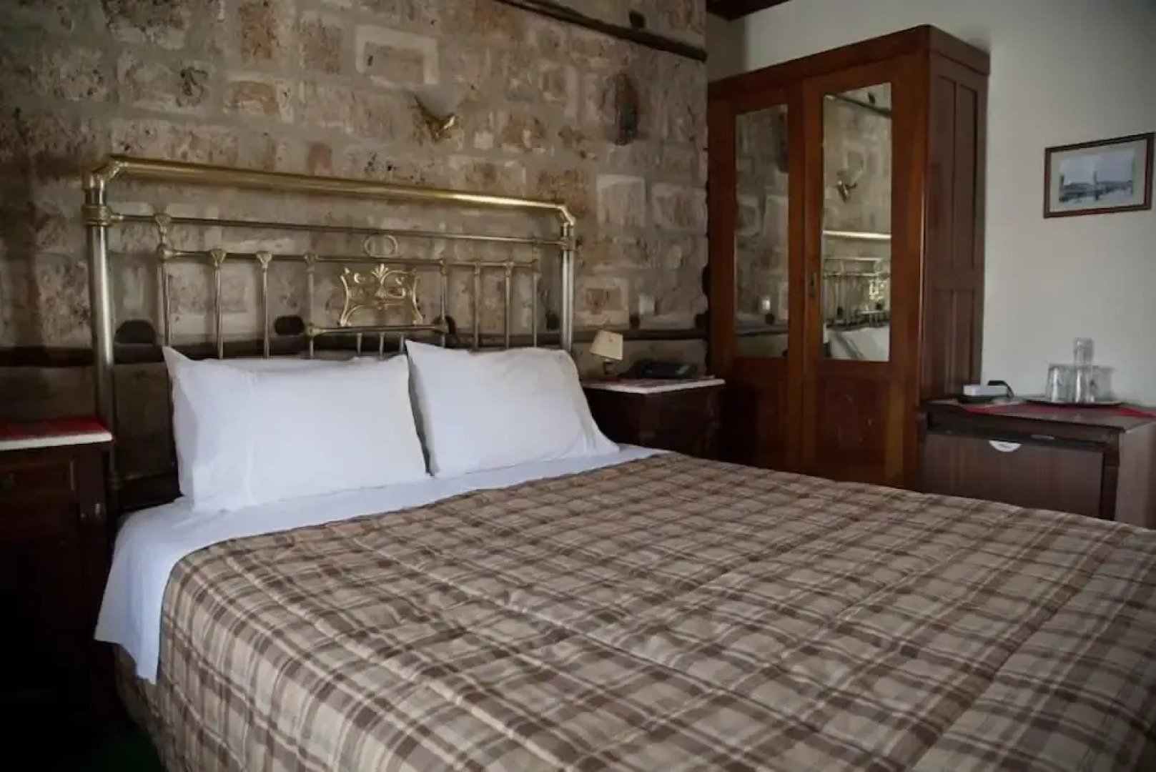 Hagiati Traditional Hotel