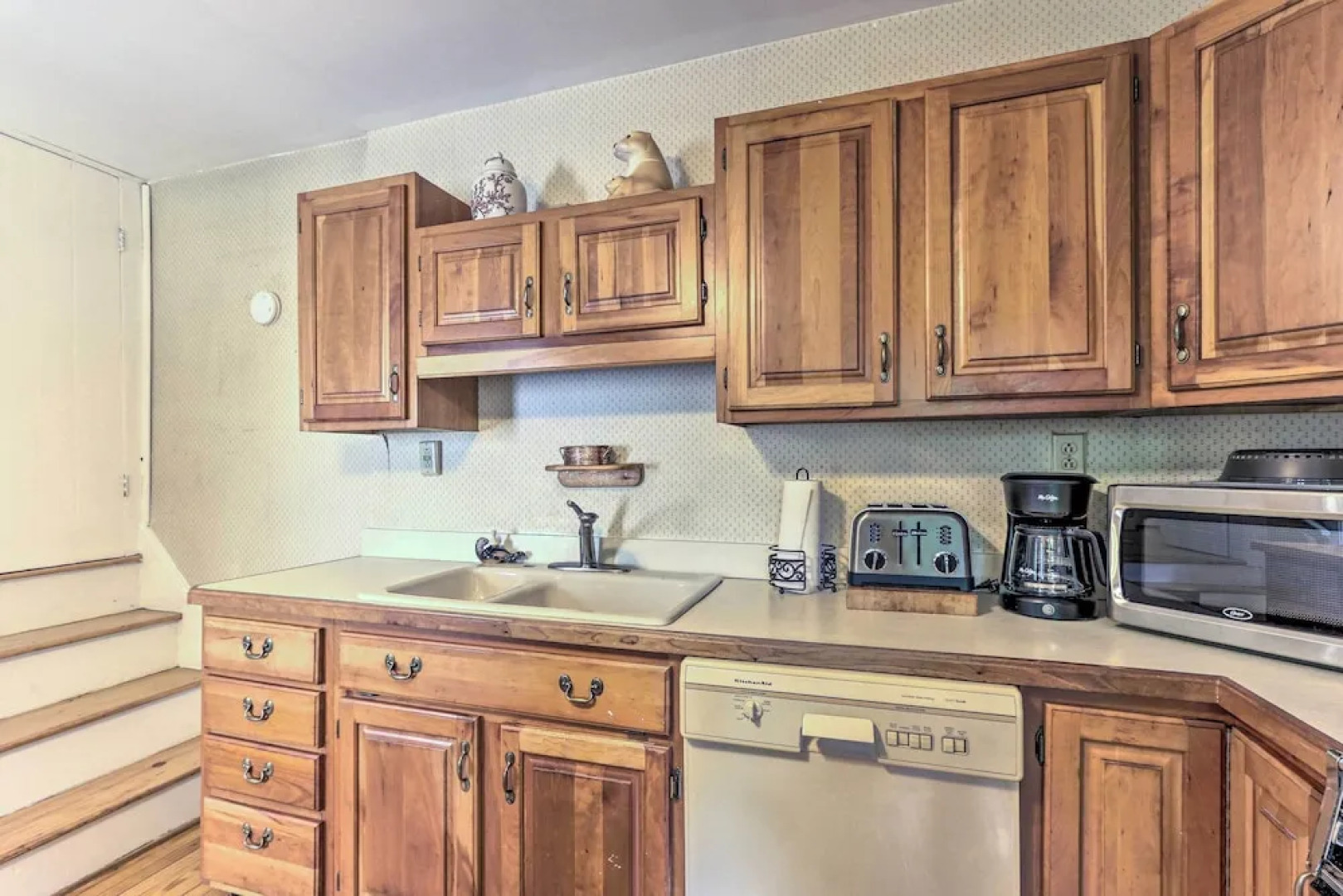 Historic Townhome in Downtown Shepherdstown!