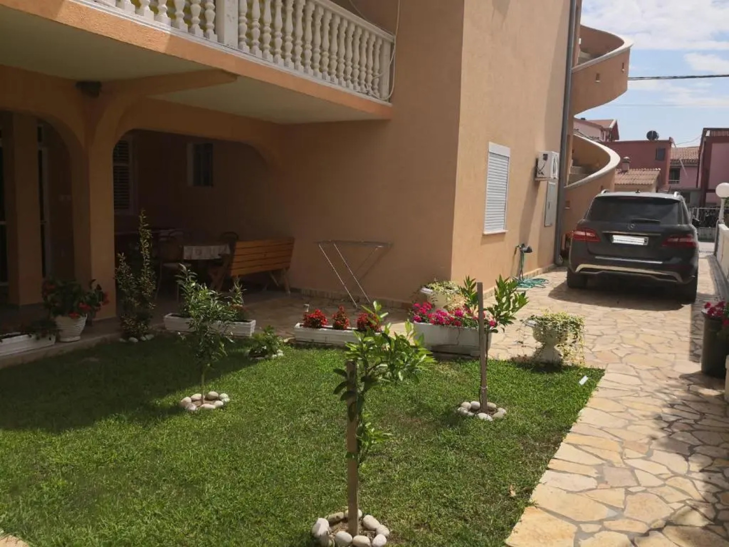 Apartments Montenegrina